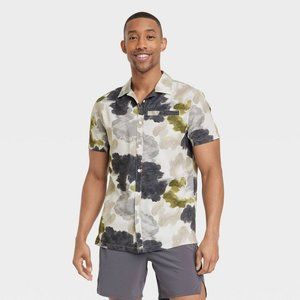 All‎ In Motion Men's Short Sleeve Resort Collared Shirt, Gray Camo, Size S, NWT